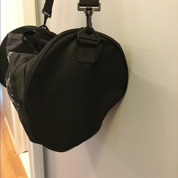 PANIC at the disco pray for the wicked tour duffle bag VIP New - Picture 5 of 9